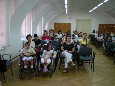 Sastanak na temu: Osnovna škola i učenici s tjelesnim invaliditetom