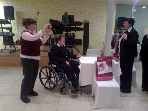 Prigodno druženje članova Udruge tjelesnih invalida Bjelovar: U srcu uvijek postoji ljubav